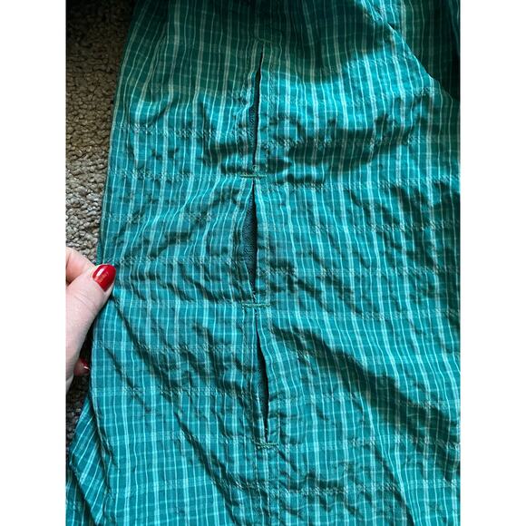 Green Eddie Bauer vented hiking/fishing shirt - Picture 8 of 9